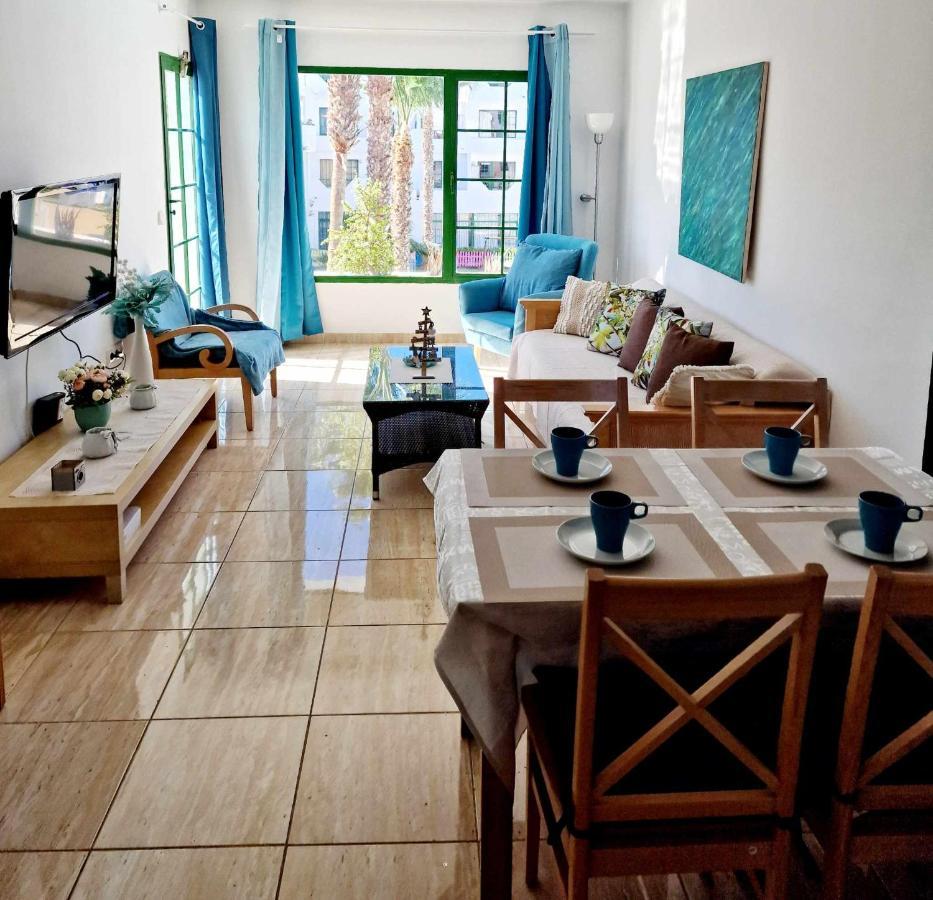 Lovely Apartment Mira With Pool Puerto del Carmen  Buitenkant foto