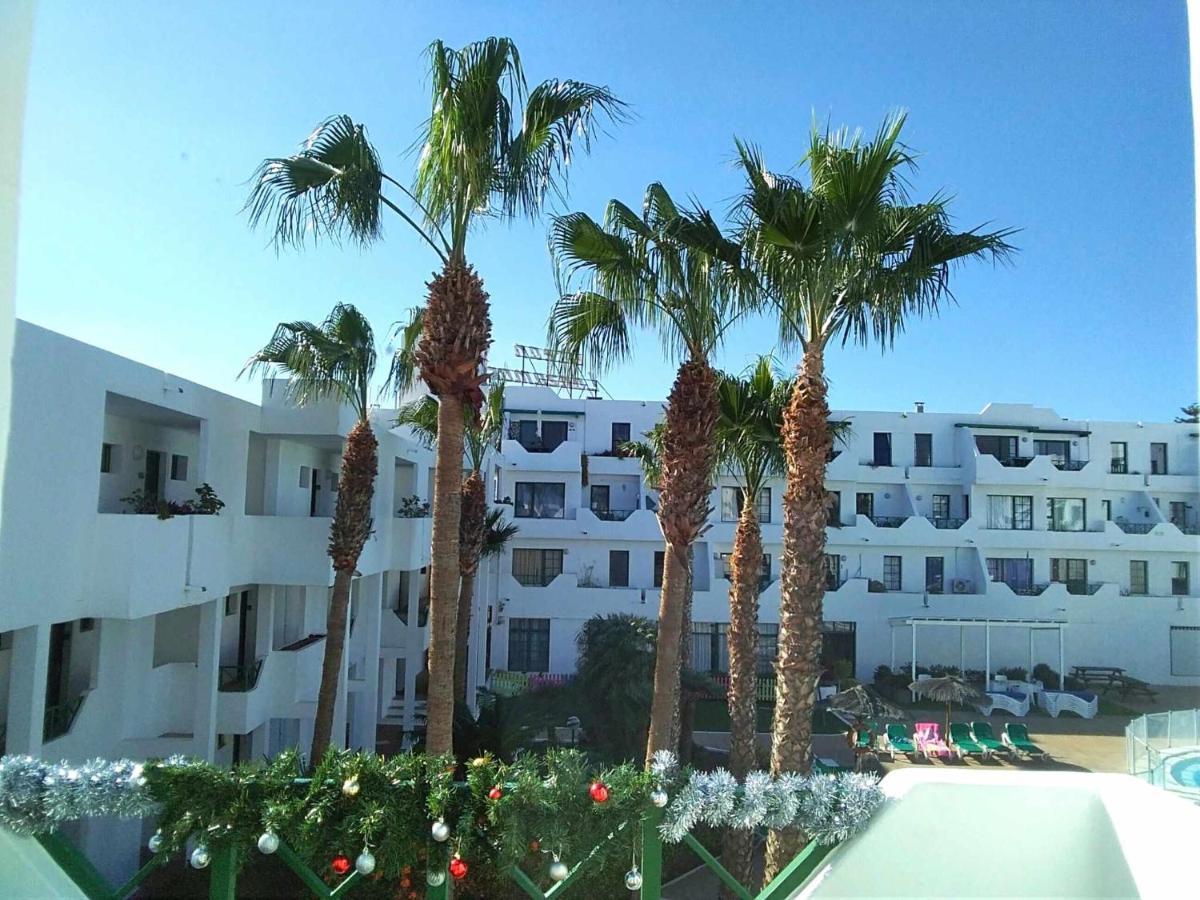 Lovely Apartment Mira With Pool Puerto del Carmen  Buitenkant foto