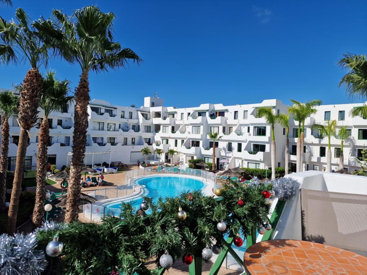 Lovely Apartment Mira With Pool Puerto del Carmen  Buitenkant foto